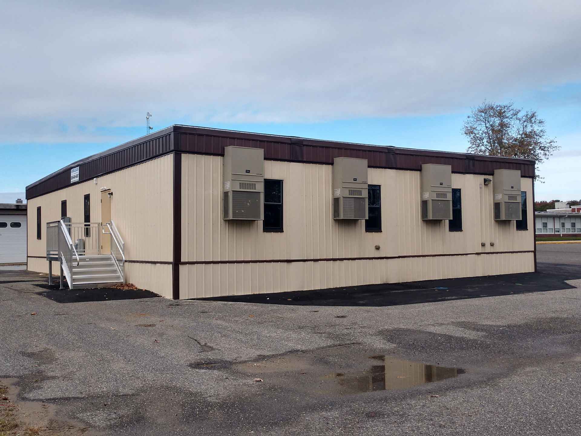 Modular commercial structure in the USA